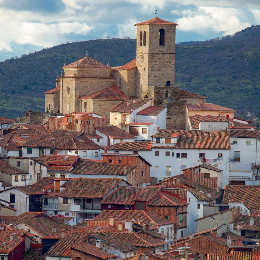 15 pueblos bonitos de Extremadura que te van a encantar según expertos viajeros