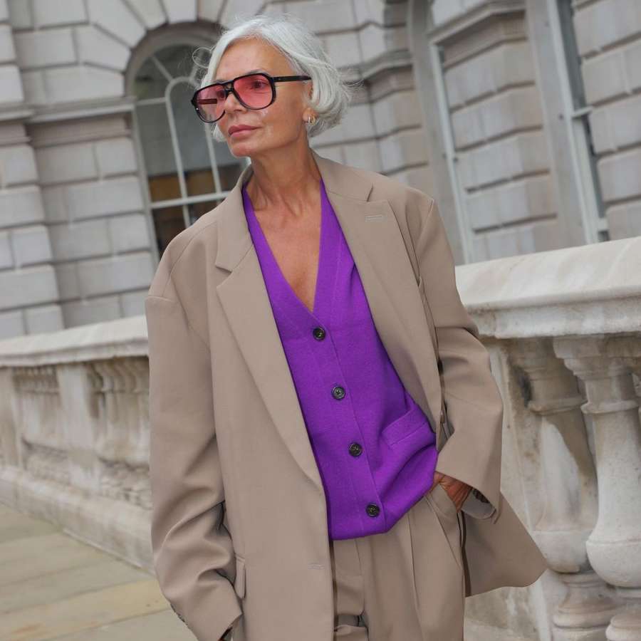 10 reglas de estilista que NUNCA deberían romper las mujeres de 60 para vestir informal con toque elegante