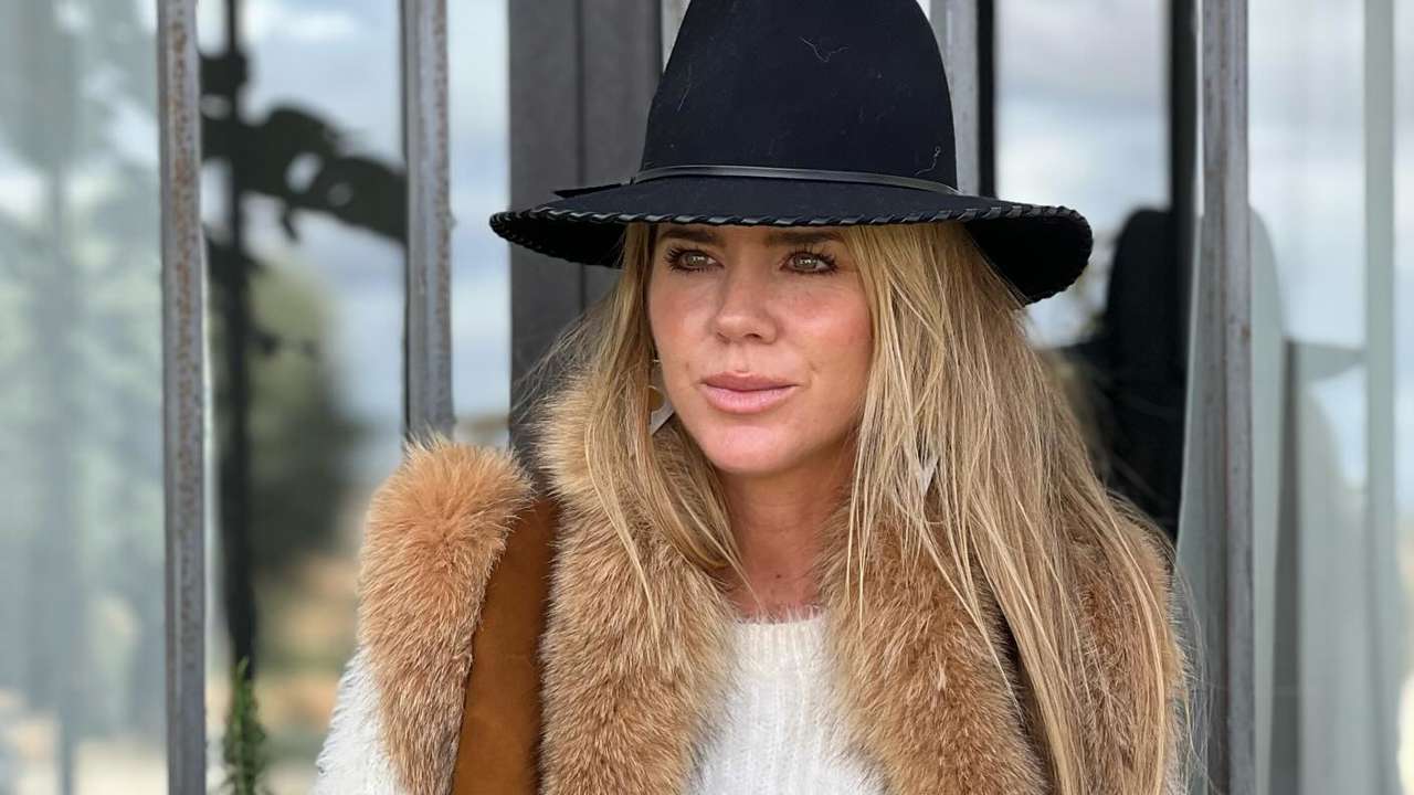 Amelia Bono agotará en Shein el chaleco de pelo por 15€ más versátil para invierno: en tendencia y muy elegante