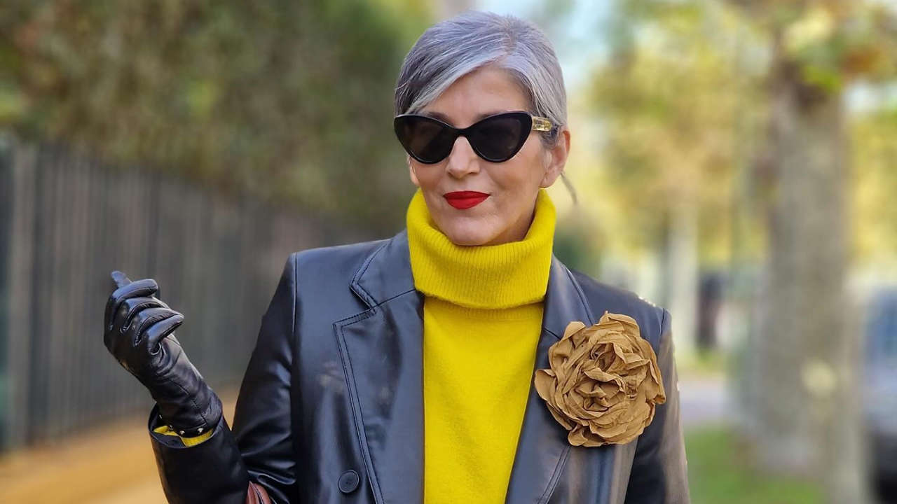 Las influencers de +50 agotan el abrigo de efecto piel más elegante de Zara: parece de firma y no pasa de moda