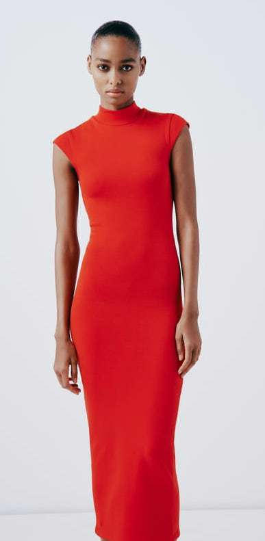 Vestido de invitada de Zara: Rojo